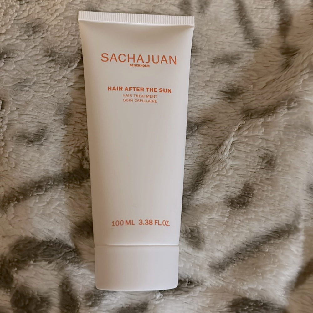 After sun hair treatment